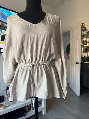 Express Cream V-Neck Drawstring Waist Tunic